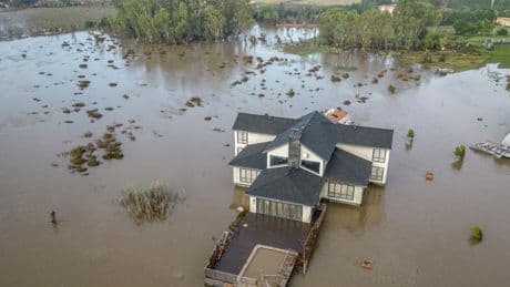 Güney Afrika'da sel etkili oldu: 67 kişi yaşamını yitirdi