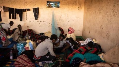 Au Niger, des ONG dénoncent les expulsions massives de migrants de l’Algérie vers le désert du Sahara