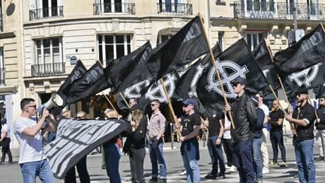Manifestation néofasciste à Paris : derrière le folklore, l’ultradroite frappe encore