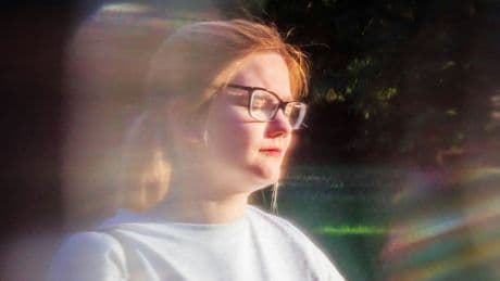 Nous émettons tous une lueur étrange qui s'éteint à notre mort: elle pourrait révolutionner la médecine