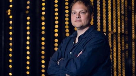 Garth Greenwell, escritor: Tener una enfermedad grave en Estados Unidos es una cuestión política
