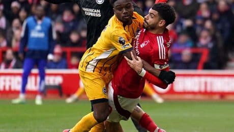 Premier League referees to place greater emphasis on holding in penalty area