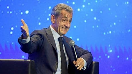 Nicolas et Louis Sarkozy s’affrontent dans un bras de fer explosif