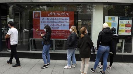 La Seguridad Social te da hasta 5 años de cotización si cumples esto: Madres con hijos