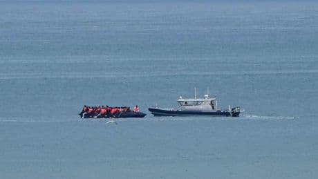 3 migrants die trying to cross the English Channel from France