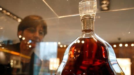 La Chine va rouvrir les portes de ses duty-free au cognac
