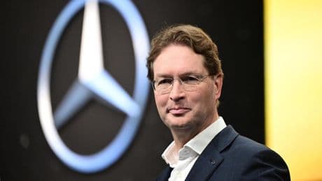 Ola Källenius, CEO de Mercedes: “La transición a los coches eléctricos en China está funcionando mejor que en Europa; allí no se basan en sanciones drásticas, sino en flexibilidad e incentivos inteligentes de mercado”