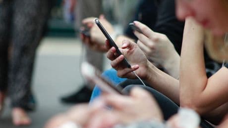 Bataryayı sömüren 7 uygulama: Telefon şarjınızı hızla tüketiyor