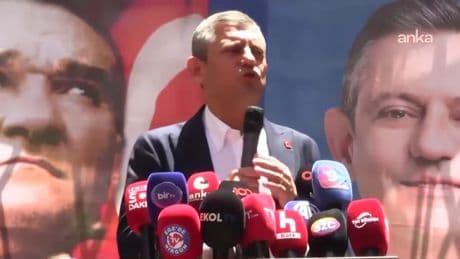 Özgür Özel'den yargıya çağrı: Adil ve tutuksuz yargılansınlar