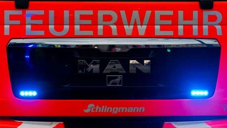 Osnabrück: Brennende Mülltonne führt zu Feuer in Mehrfamilienhaus