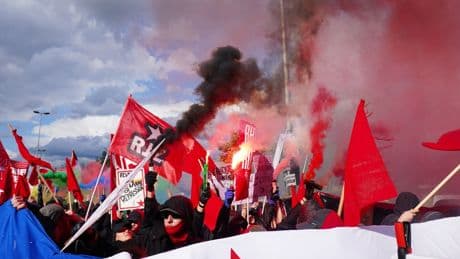 Protest von „Rheinmetall entwaffnen“: Sand ins Panzergetriebe