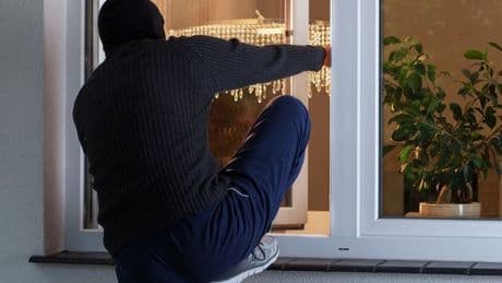 Police welcome 'positive reduction' in South Ayrshire robbery stats