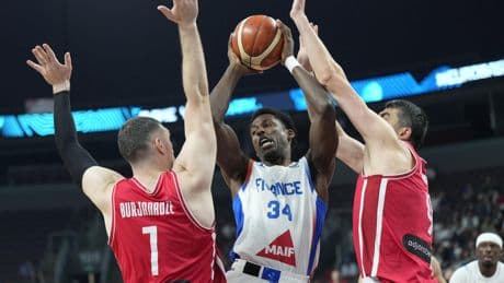 EuroBasket : désillusion pour les Bleus, éliminés en 8es de finale par la Géorgie