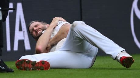 ‘Cruel way to bow out’ – Fans fear England icon, 36, will be forced to RETIRE after suffering horror injury