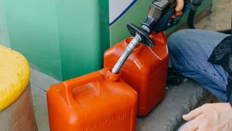 Wichtig für Autofahrer: So viel Treibstoff dürfen Sie mitführen – und wann Strafen drohen