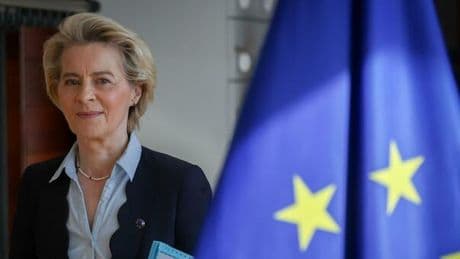 Von der Leyen e i messaggi «segreti» con l'ad di Pfizer, annullato il divieto di accesso ai giornalisti
