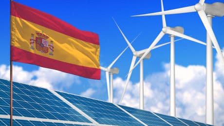 España efectúa el primer pago por los laudos de renovables: 23,5 millones al fondo Blasket