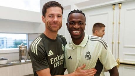 Xabi Alonso ya tiene a todos sus jugadores