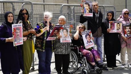 Las madres de la Plaza de Galatasaray: tres décadas en busca de justicia y reparación en Turquía, sin conocer el paradero de sus familiares desaparecidos