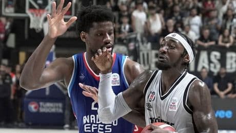 Basketbolda finalde derbi