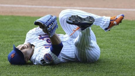 Senga leaves with hamstring strain as Mets hang on for win to sweep Nationals