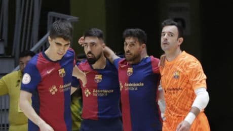 2-4: El Barça reacciona y salva el 'match-ball' contra Jaén