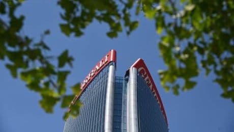 Torre Generali, riapre la metro. I vigili del fuoco: "Mai parlato di temperature alte"