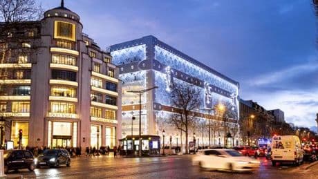 Le 8ᵉ arrondissement de Paris, cas d’école d’un quartier déserté par ses habitants