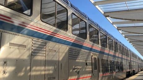 I spent 3 days travelling across America by train — one thing surprised me the most
