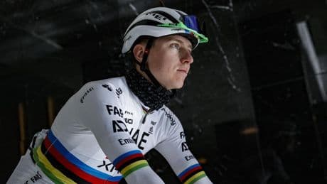 Tadej Pogacar, 26 años, ganador del Tour de Francia: “Entreno hasta 5 horas a unas 140-145 pulsaciones, pero ciclismo no son solo un desafío físico, sino también mental”