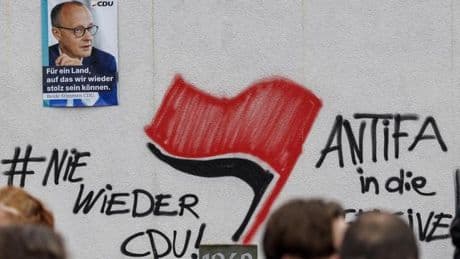 Sauerland: Rechtswidrige Durchsuchung bei SPD-Politikerin nach Anti-Merz-Graffiti