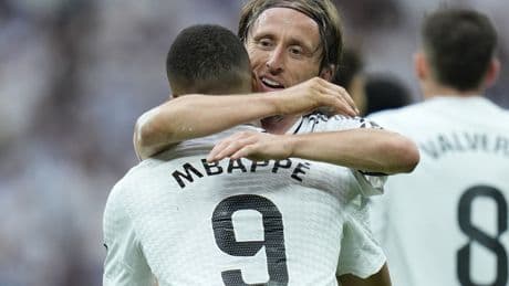 Mbappé asegura la Bota de Oro en el emotivo adiós del Bernabéu a Modric y Ancelotti