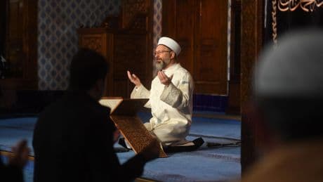 Diyanet'in yangınlarla mücadelesi: "Dua edeceğiz"