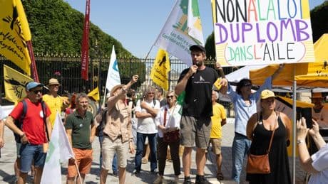 La pétition d’une étudiante contre la loi Duplomb bat des records sur le site de l’Assemblée !