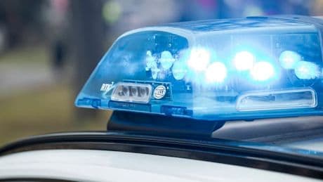 69-jährige Geisterfahrerin verursacht Unfall – drei Menschen sterben
