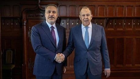 Barış diplomasisi! Dışişleri Bakanı Hakan Fidan Rus mevkidaşı ile görüştü