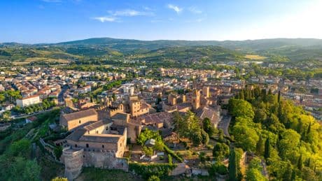 Take the train to Certaldo for the perfect Tuscan getaway
