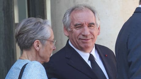 François Bayrou crée la surprise avec sa proposition de référendum sur les finances publiques