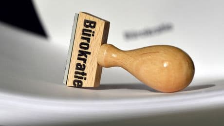 Bürokratieabbau: Bühl: Erstes Gesetz zum Bürokratieabbau noch in diesem Jahr