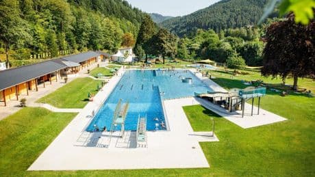 Mein magischer Ort: Dieses Freibad mitten im Schwarzwald wirkt wie aus der Zeit gefallen