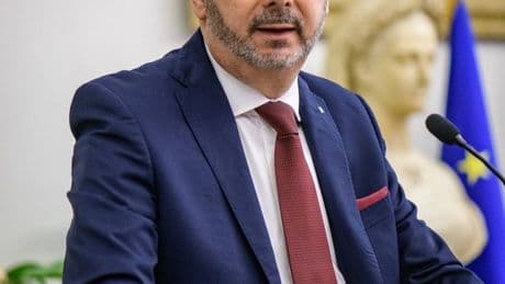 Liberi professionisti, c'è la mina dazi