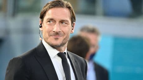 Francesco Totti a Che Tempo Che Fa: cosa fa oggi, il ruolo nel calcio, la fidanzata Noemi Bocchi, la separazione da Ilary Blasi e la pubblicità. Dove vederlo in tv