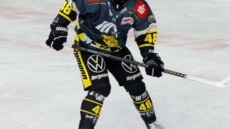 Einvernehmliche Vertragsauflösung: Überraschender Abgang – Maxi Adam verlässt die Pinguine
