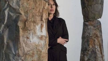 L'installazione di Francesca Leone, che dà forma a un deserto interiore