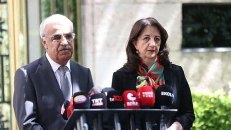 DEM Parti heyeti, İmralı'da Öcalan ile görüştü