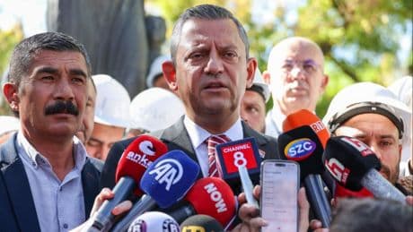 Özel 'Kurultay Davası' için resti çekti!