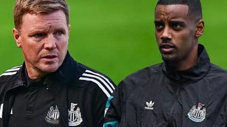 Newcastle 'one step away' from completing striker transfer after Alexander Isak update