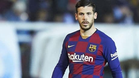 Carles Pérez, exjugador del Barça, ingresado "grave" tras el mordisco de un perro en sus genitales