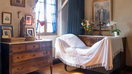 « Une princesse du mensonge » : quand un moine « enquêteur » accuse Marthe Robin de « fraude mystique »