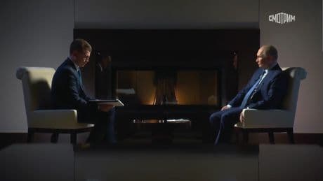 Poutine “irremplaçable” : un documentaire russe célèbre ses 25 ans au Kremlin